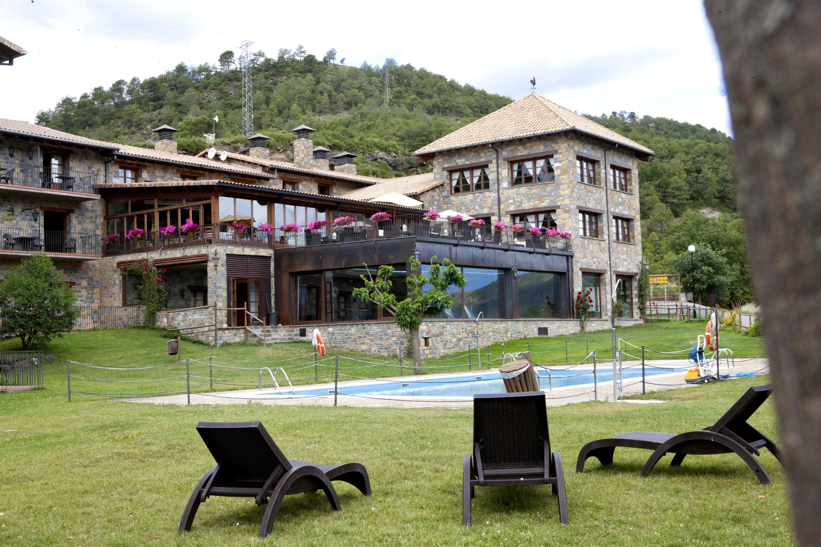 Hotel & Spa Pena Montanesa Aínsa Exterior foto